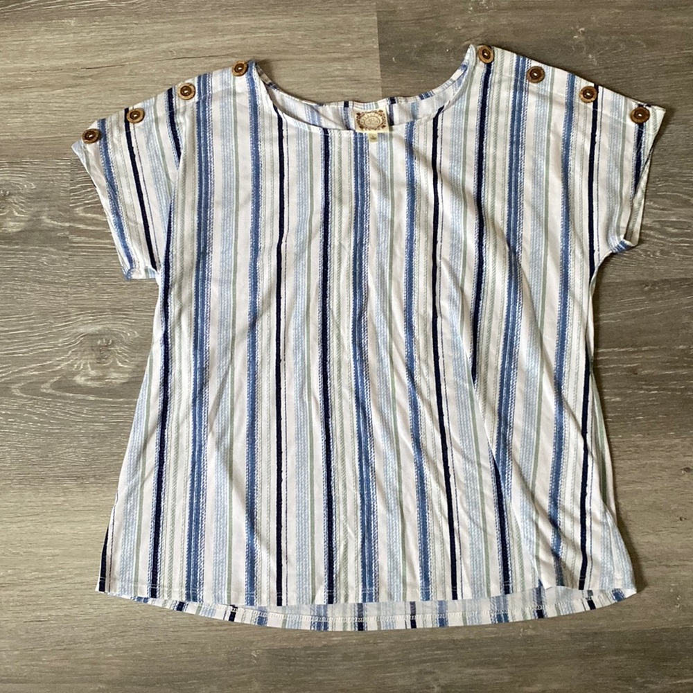 Truself Striped T-shirt with Wooden Buttons on the Sleeves